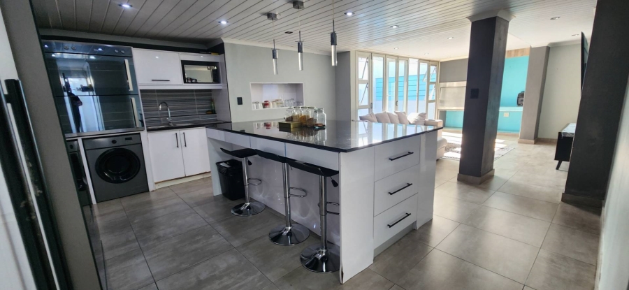 4 Bedroom Property for Sale in Weltevreden Valley Western Cape